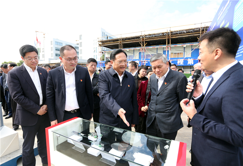 嘉兴第三次&ldquo;互学互比互赛&rdquo;活动走进赛晶集团